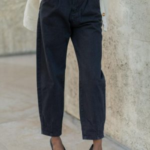 Naomie Slouchy Jeans In Black